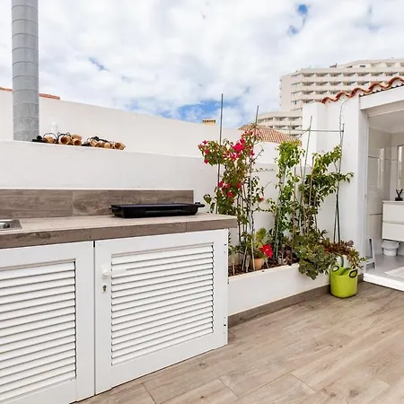 Дом отдыха Beautiful 2 Bedroom Bungalow, Flores